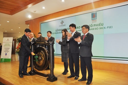 PVFCCo SE gia nhập sàn chứng khoán HNX